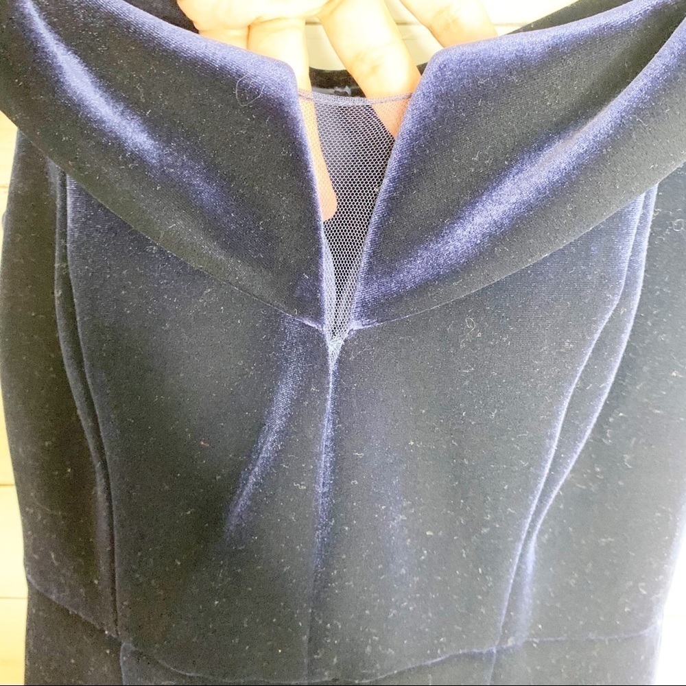 Vince Camuto Navy Off-Shoulder Midi Dress - Picture 7 of 8
